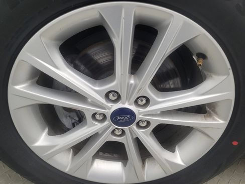Used 2019 Ford Escape SEL FWD image 31