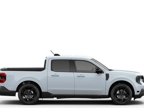 New 2026 Ford Maverick Lariat w/ Black Appearance Package image 5