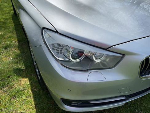 Used 2017 BMW 535i Gran Turismo image 25