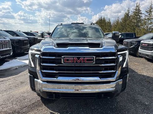 New 2026 GMC Sierra 2500 SLT w/ SLT Convenience Package AWD/4WD image 2