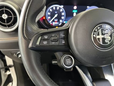Used 2024 Alfa Romeo Tonale Ti w/ Active Assist Package AWD/4WD image 14