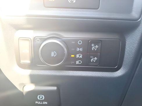 Used 2025 Ford F150 STX w/ Equipment Group 200A AWD/4WD image 26