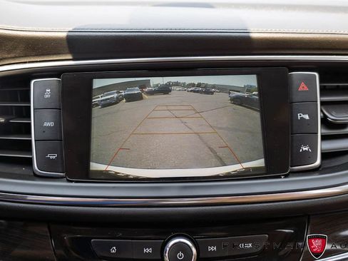 Used 2018 Buick Enclave Premium w/ Experience Buick Package AWD/4WD image 31
