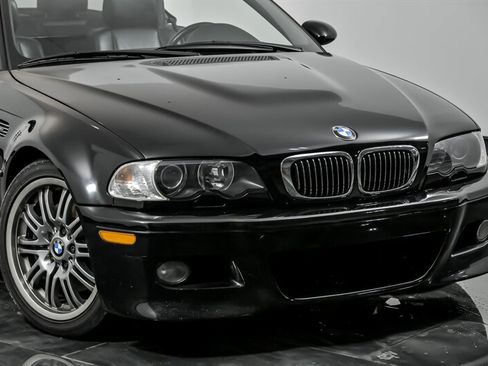 Used 2006 BMW M3 Convertible image 2