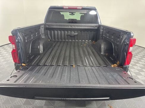 Used 2021 Chevrolet Silverado 1500 RST image 10