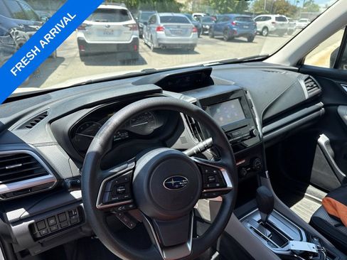 Used 2022 Subaru Forester w/ Popular Package #2 AWD/4WD image 2