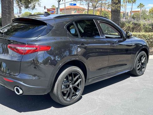 Used 2021 Alfa Romeo Stelvio Sprint w/ Nero Edizione RWD image 44