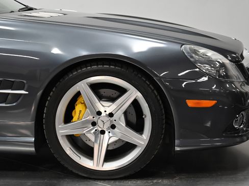 Used 2009 Mercedes-Benz SL 550 image 47