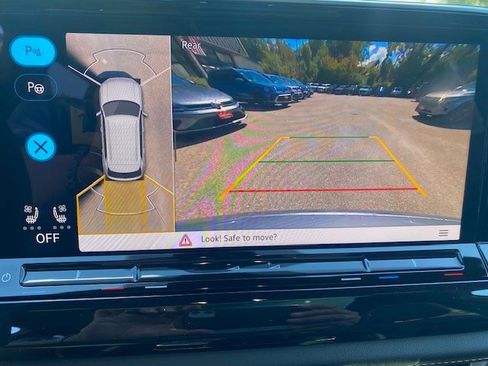 New 2026 Volkswagen Atlas Cross Sport SEL Premium R-Line image 10