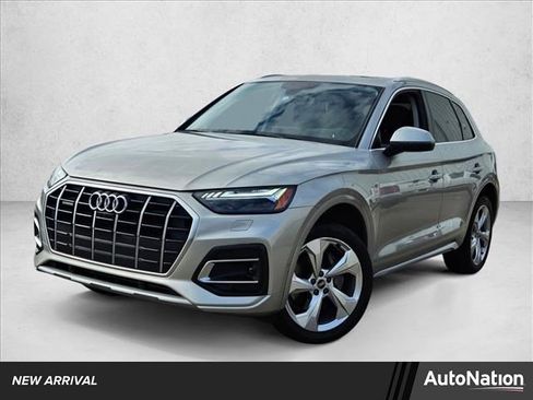 Used 2021 Audi Q5 Prestige w/ Prestige Package image 1