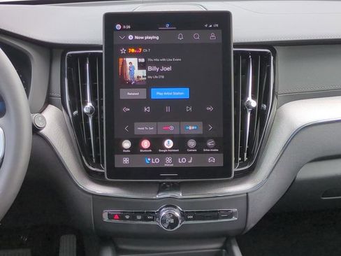 New 2026 Volvo XC60 B5 Ultra w/ Climate Package AWD/4WD image 15