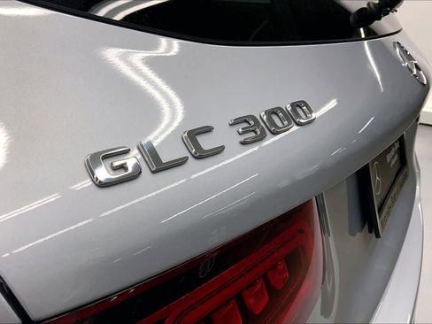 Certified 2021 Mercedes-Benz GLC 300 image 14