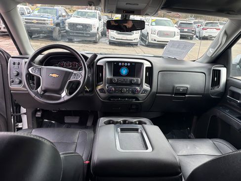 Used 2018 Chevrolet Silverado 1500 LT w/ All Star Edition image 23