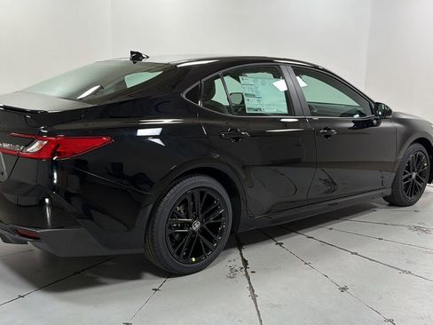 New 2026 Toyota Camry SE image 5