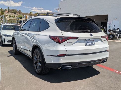 Used 2022 Acura MDX A-Spec image 5