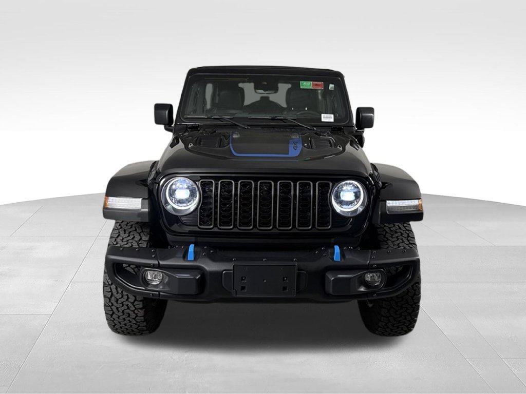 Used 2024 Jeep Wrangler Unlimited Rubicon 4xe AWD/4WD image 4