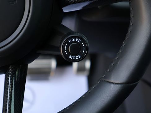 Certified 2025 Porsche Cayenne GTS w/ Technology Package image 31