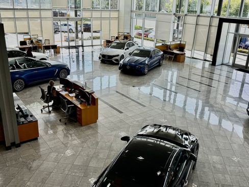 Used 2018 Mercedes-Benz AMG GT Roadster image 9