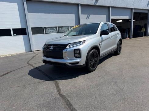 Used 2025 Mitsubishi Outlander Sport LE AWD/4WD image 25