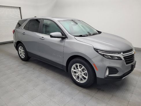 Used 2024 Chevrolet Equinox LT FWD image 11