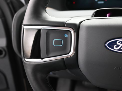 Used 2027 Ford Expedition Tremor w/ Driver's Package AWD/4WD image 14