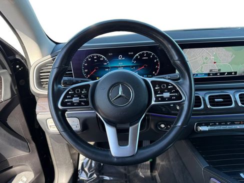 Used 2020 Mercedes-Benz GLE 450 4MATIC w/ Premium Package image 12