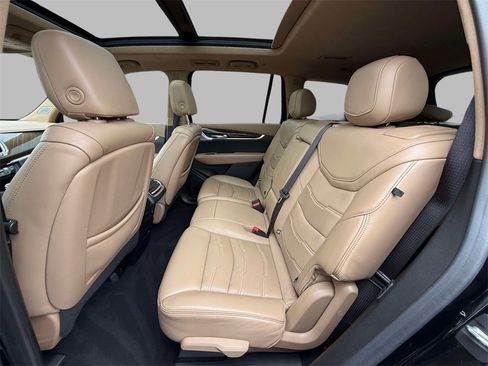 Used 2021 Cadillac XT6 Sport w/ Platinum Package image 20