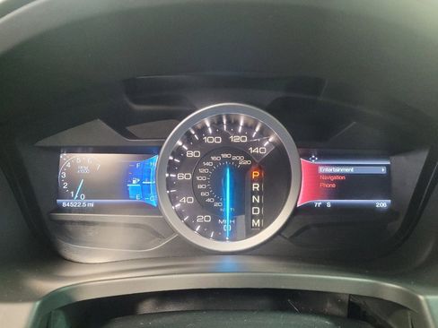 Used 2015 Ford Explorer XLT w/ Equipment Group 202B image 23