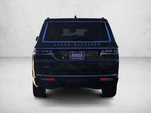 Used 2023 Jeep Grand Wagoneer 4WD image 7