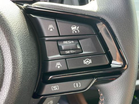Used 2026 Subaru Forester Touring AWD/4WD image 16