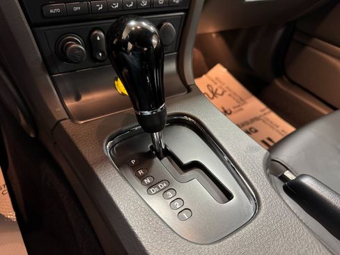 Used 2002 Ford Thunderbird image 39