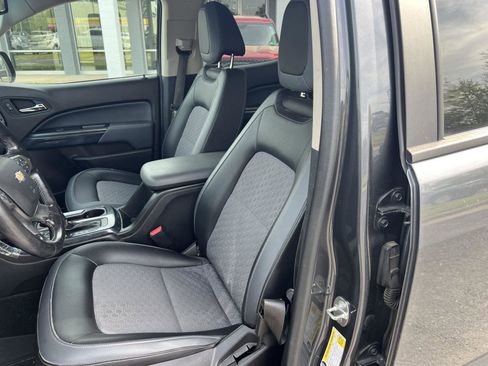 Used 2016 Chevrolet Colorado Z71 image 9