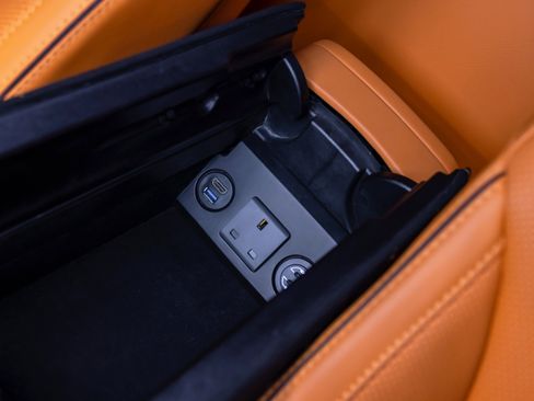 Used 2022 Mercedes-Benz Metris Passenger image 70