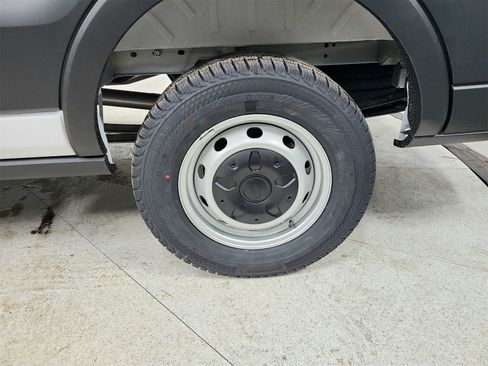 New 2026 Ford Transit 250 Base image 38