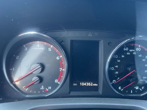 Used 2017 Toyota RAV4 SE w/ Power Extra Value Package image 17