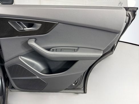 Certified 2025 Audi Q8 Premium Plus w/ Premium Plus Package image 26