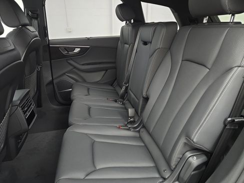 New 2026 Audi Q7 3.0T Premium Plus AWD/4WD image 16