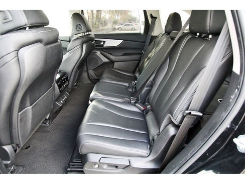 Used 2024 Acura MDX FWD w/ Technology Package image 7