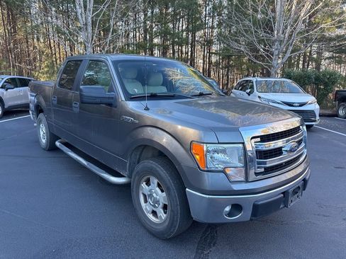 Used 2013 Ford F150 XLT image 1