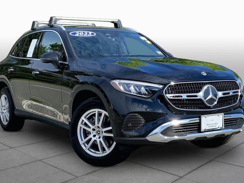 Used 2023 Mercedes-Benz GLC 300 4MATIC image 4