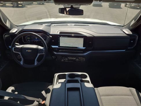 Certified 2025 Chevrolet Silverado 1500 LT image 21