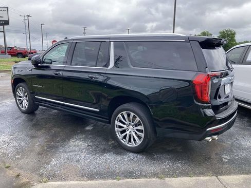 Used 2021 GMC Yukon XL Denali w/ Denali Ultimate Package AWD/4WD image 5