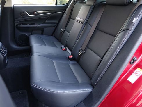 Used 2016 Lexus GS 200t image 11