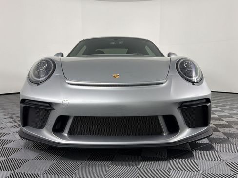 Used 2018 Porsche 911 GT3 w/ Sport Chrono Package RWD image 6