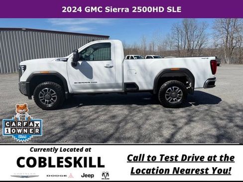 Used 2024 GMC Sierra 2500 SLE w/ SLE Convenience Package AWD/4WD image 8