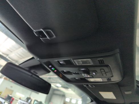 Used 2022 GMC Yukon Denali image 25