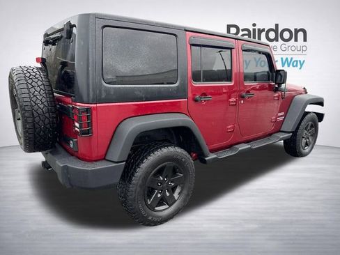 Used 2013 Jeep Wrangler Unlimited Sport image 9