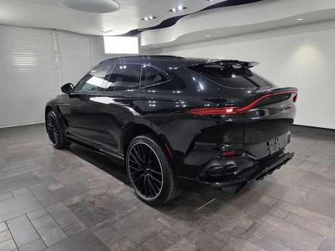 Used 2023 Aston Martin DBX 707 image 2