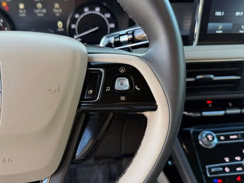 Used 2022 Lincoln Corsair FWD image 22