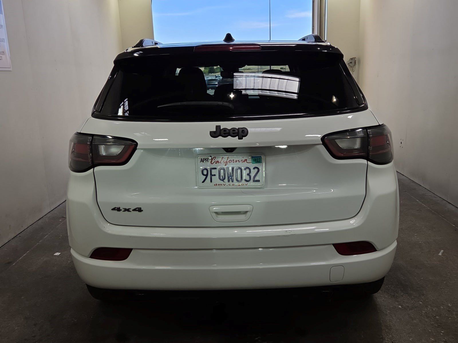 Used 2023 Jeep Compass High Altitude w/ Driver Assist Group I AWD/4WD image 5